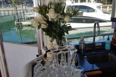 Adelines-Sea-Moose-dockside-dining