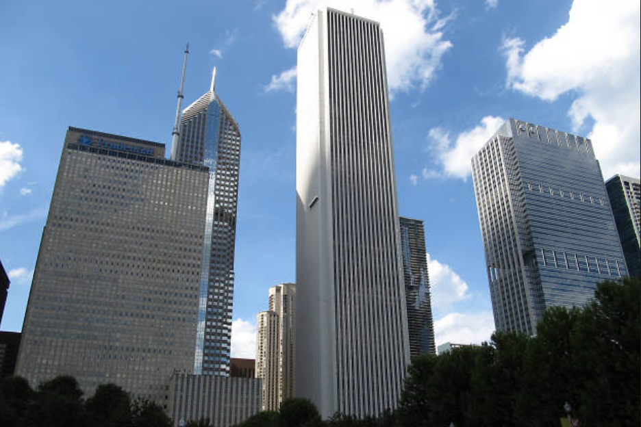 Notable Buildings in Chicago Aon Center| Adelines Sea Moose