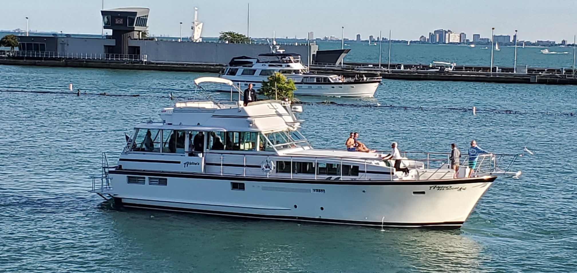 biggest yacht in chicago
