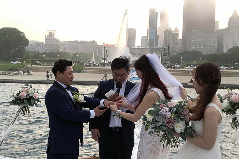 How Much Does a Wedding on a Boat Cost?