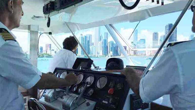 Boat Rental in Chicago with a Captain