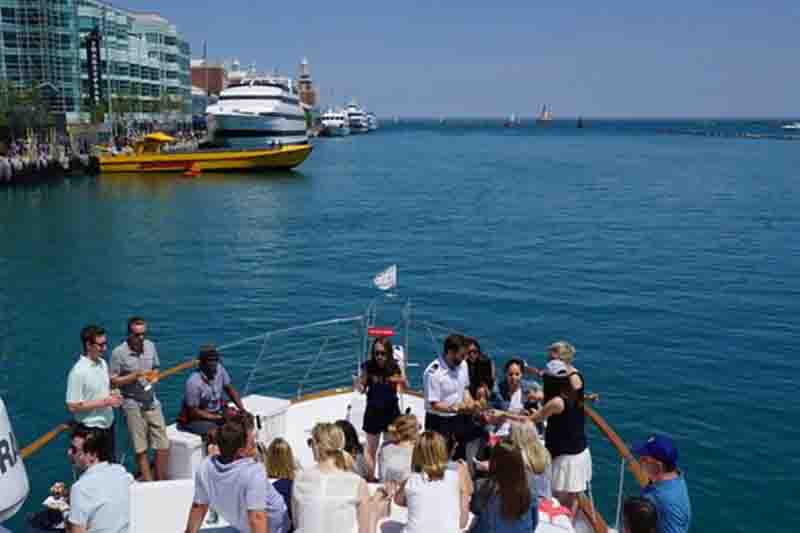 Breaking the Mold: Why Yacht Charters instead of Luxury Hotel Conference Rooms in Chicago for Corporate Events